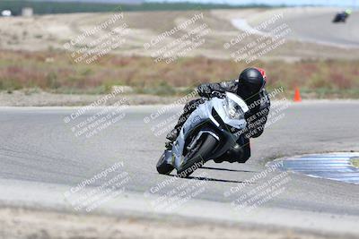 media/May-25-2025-Lets Ride (Sun) [[0ff033e448]]/A Group/12pm (Riverside)/